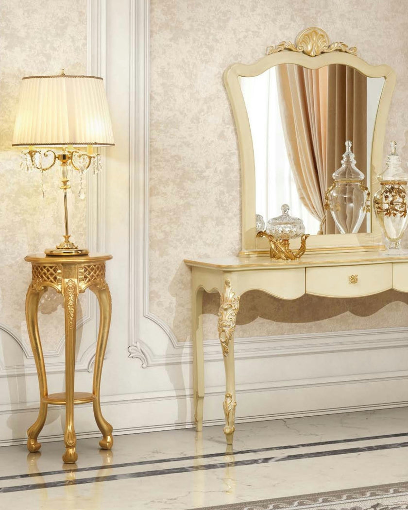 Timeless Elegant Hand Carved Vase Stand*