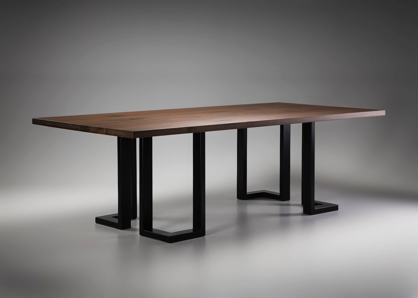 Laguna Console Table – Sculpted Architectural Form