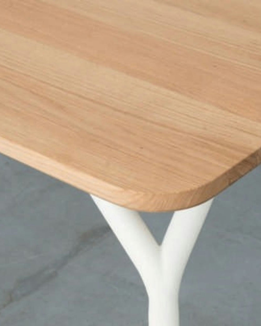 Frame Console Table – Minimalist Italian Design in Polished Gold*