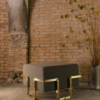 Materia Pouf – Brass and Sustainable Fabric by Guzzini**