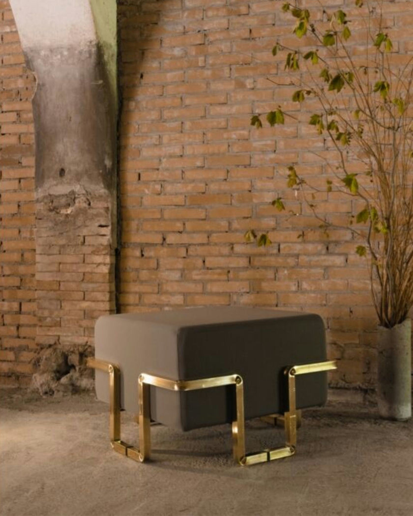 Materia Pouf – Brass and Sustainable Fabric by Guzzini**