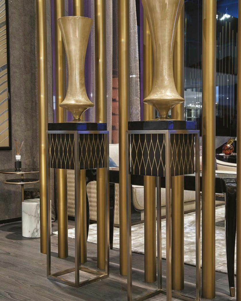 Eclectic Prism Sleek Vase Stand*
